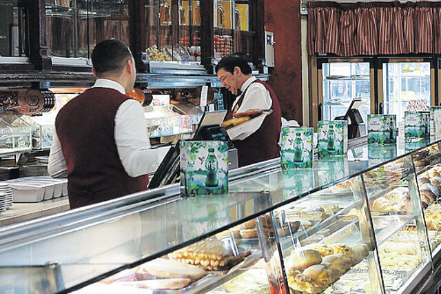 Bolo-rei: da Roma antiga à Versailles de Lisboa