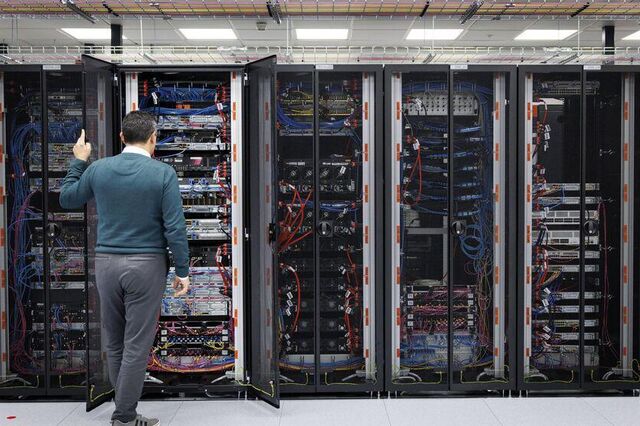 Ações da Kioxia valorizam 540% no ano da corrida aos centros de dados para IA