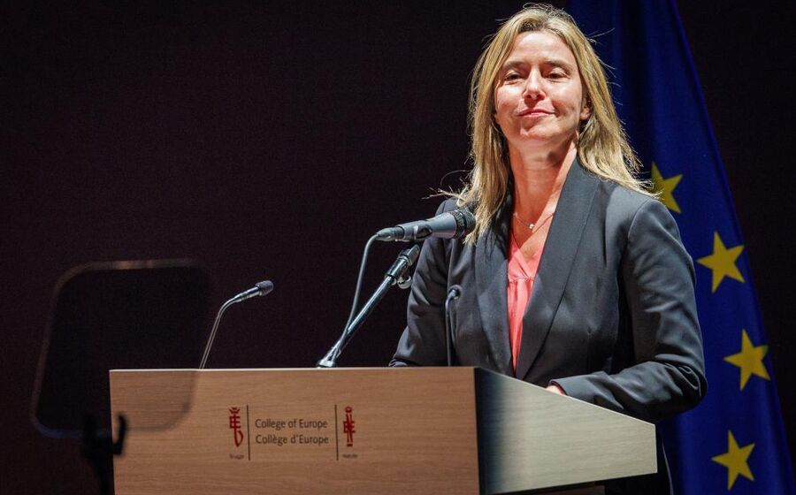 Federica Mogherini indiciada pelo crime de corrupção