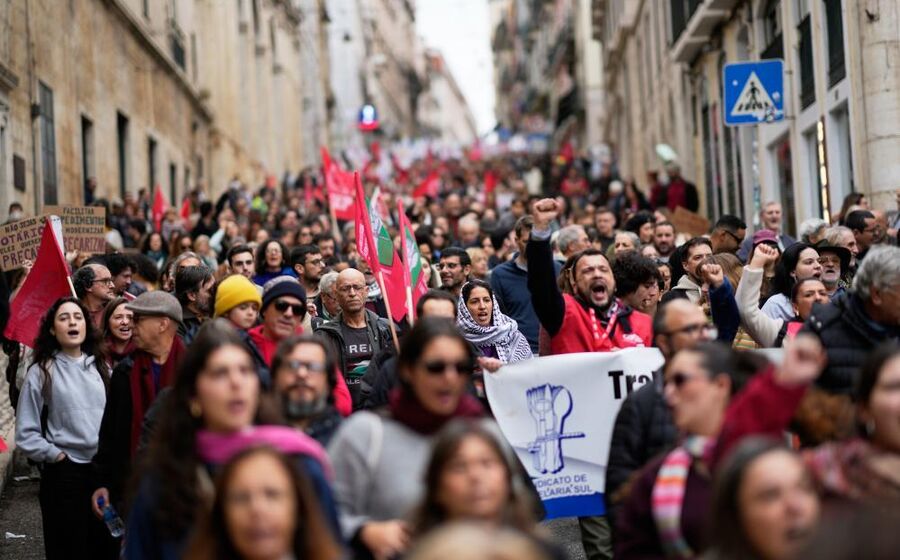 Manifestação da greve geral juntou milhares de pessoas em Lisboa.