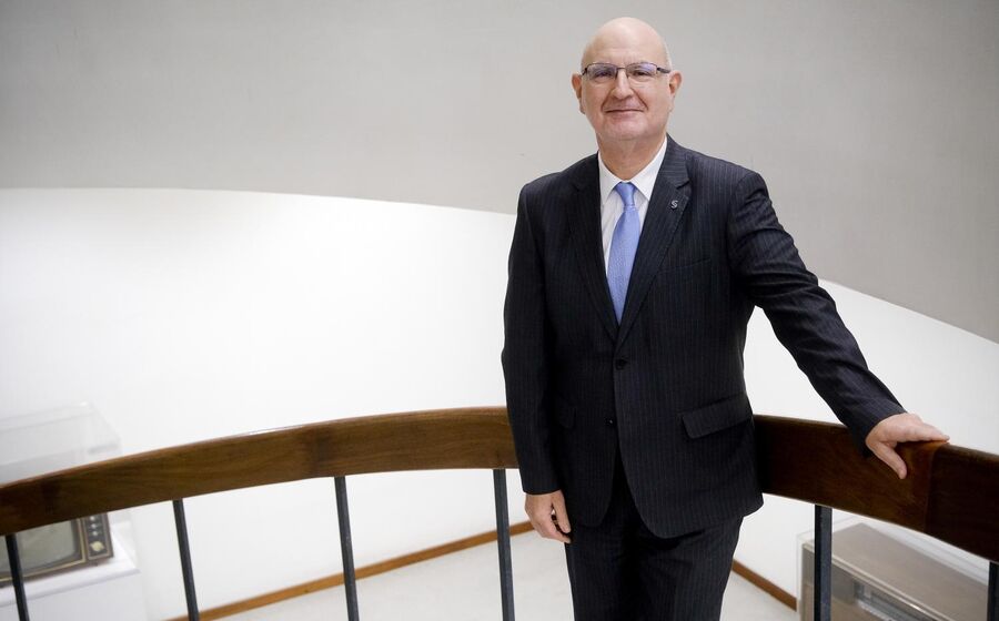 Em entrevista ao Negócios e à Antena 1, Gabriel Bernardino mostrou-se preocupado com novas subidas no próximo ano.