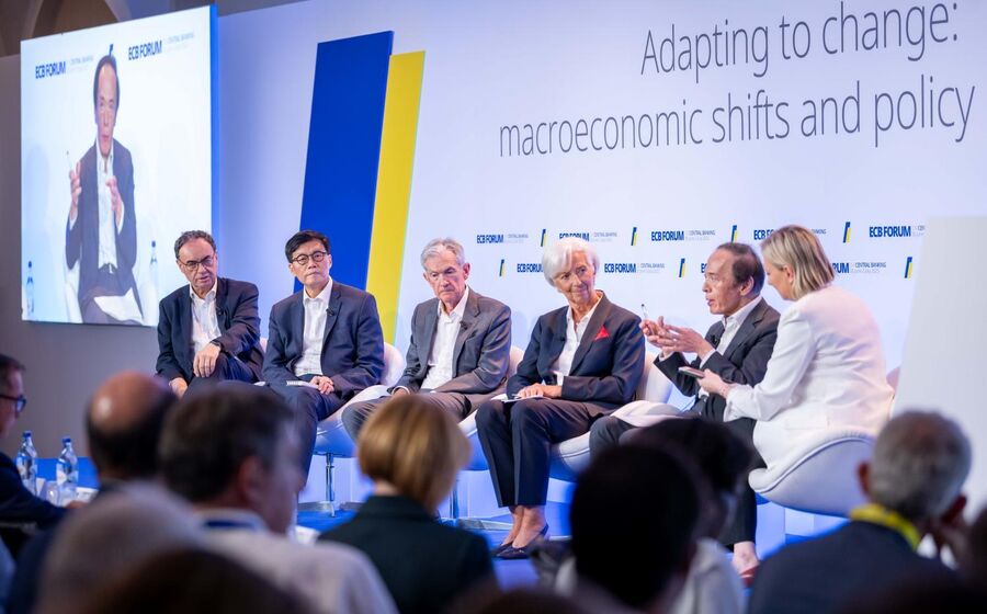 Os maiores banqueiros encontram-se todos os anos em Sintra.