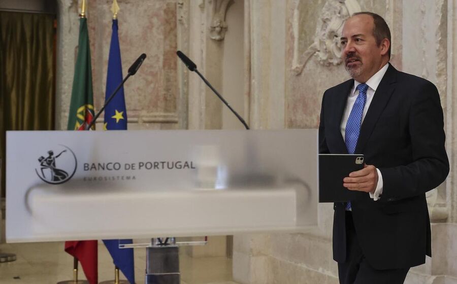 Álvaro Santos Pereira explicou que quebra nos fluxos migratórios está incorporada nas projeções do PIB.