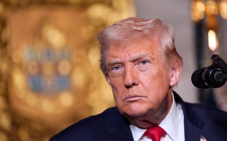 Donald Trump pressiona e diz que demissão de Nicolás Maduro seria 'sensata'