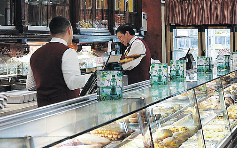 Bolo-rei: do culto a Saturno ao sucesso numa pastelaria em Lisboa