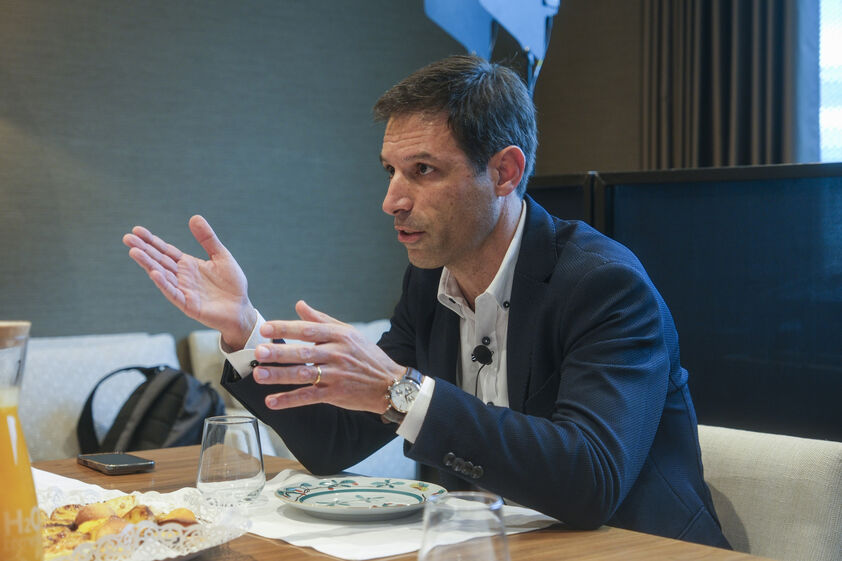 Empresas portuguesas como Brisa e Galp investem em IA para eficiência e novos modelos de negócio