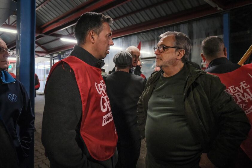 Secretários-gerais da CGTP e UGT no início da greve geral na Autoeuropa