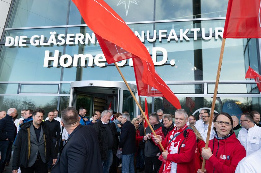 A Volkswagen em Dresden era conhecida como a fábrica transparente