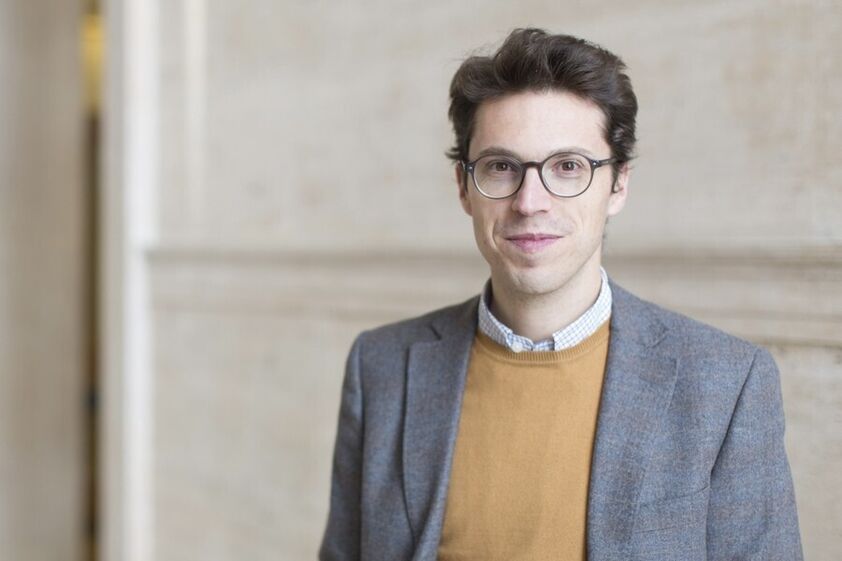 “Morto com uma mochila e duas armas de fogo”: Procurador-geral de Rhode Island explica como Cláudio Valente foi encontrado 