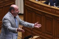 Luís Montenegro participa no debate quinzenal na Assembleia da República