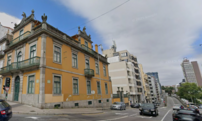 Palacete, antigo Instituto Francês do Porto e Ordem dos Advogados, na Praça da República