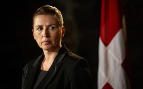 Mette Frederiksen alerta para impacto de ataque dos EUA a país da NATO