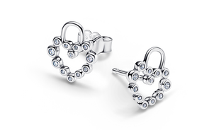 Brincos Pandora prateados, coleção Dia dos Namorados 2026