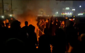 Irão ameaça EUA e Israel enquanto protestos contra o regime se intensificam 