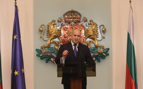 Rumen Radev, Presidente da Bulgária, anuncia demissão após queda do governo