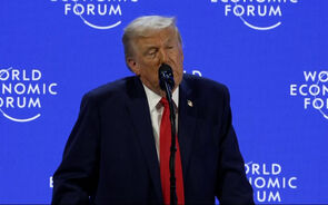 “O Canadá vive graças aos EUA”: Trump critica falta de gratidão do país vizinho   