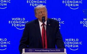 “Nós damos tanto e recebemos tão pouco”: Trump acusa NATO de tratar injustamente os EUA  