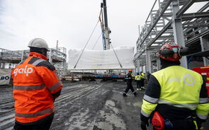 Montagem 10º Eletrolisador na Refinaria de Sines