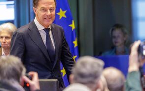 Mark Rutte aborda no Parlamento Europeu a presença russa e chinesa no Ártico 