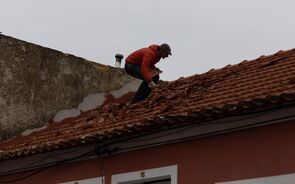 Governo garante que novo lay-off cobre salário a 100% até ao limite de 2.760 euros