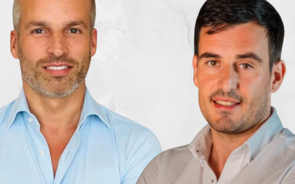 Ricardo Costa e Rui Leal, que vai manter-se no capital do ADN Group e como CEO da empresa agora controlada pelo grupo Bernardo da Costa.