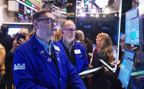 Dados da inflação e nomeação para Fed empurram Wall Street para o vermelho