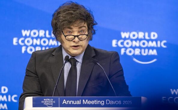 Javier Milei discursa no Fórum Económico Mundial em Davos.
