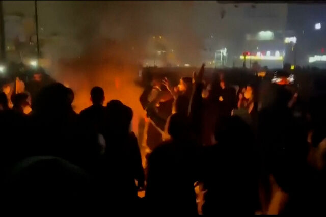 Explicador AP: Protestos intensificam-se no Irão. A tensão interna e o papel dos EUA