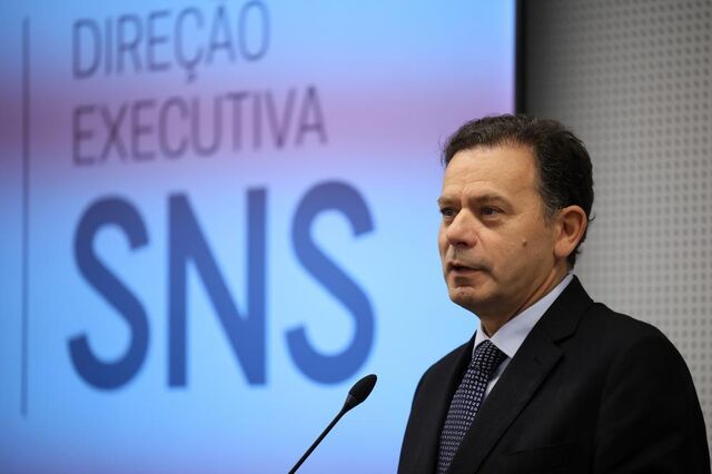 Luís Montenegro fala em 'perceção de caos' no SNS mas diz que essa 'não é a realidade'