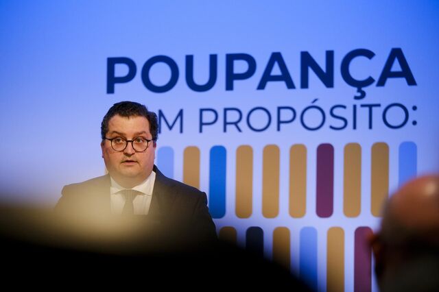 Portugal comprometido com União das Poupanças. Miranda Sarmento pede produtos 'rentáveis'