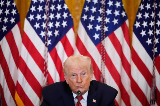 Tarifas, dólar e geopolítica. Como um ano de Trump 2.0 está a redesenhar o mundo