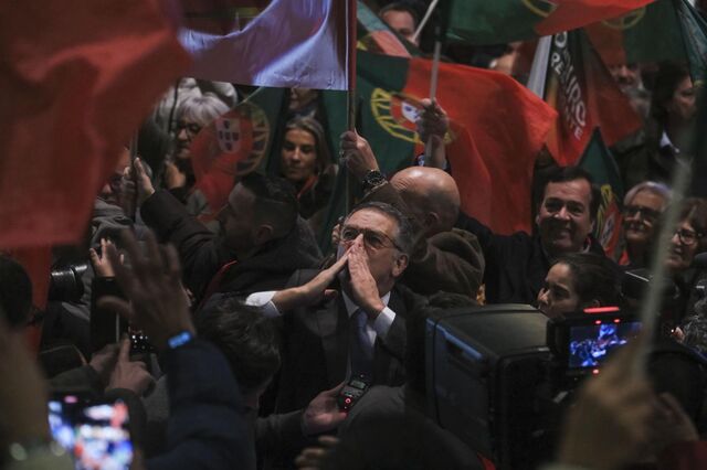 Seguro lança apelo a “todos os democratas” contra extremismos