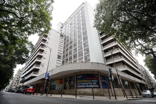 Antiga sede do Ministério da Educação passa para a Universidade Aberta por permuta