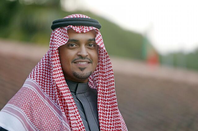 Sauditas interessados nas grandes obras lamentam falta de acesso às oportunidades 