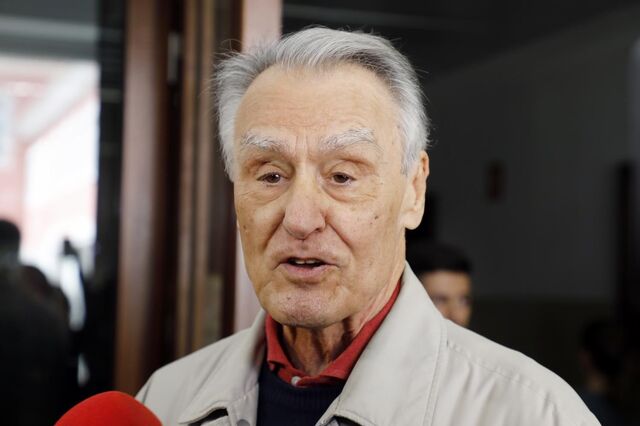 Cavaco Silva vota em Seguro e lembra: 'Estas eleições são muito importantes para o país'