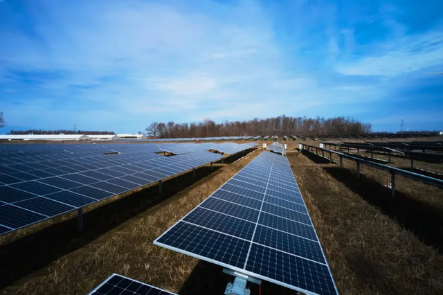 EDP Renováveis inicia operação comercial de central solar de 150 MW no Indiana