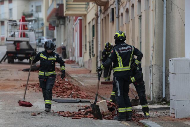 Ferreira do Zêzere pede estado de calamidade ao Governo. Pedrógão apela ao racionamento de água