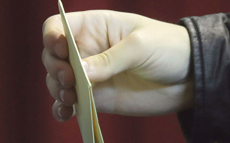 A segunda volta das presidenciais está marcada para 8 de fevereiro.