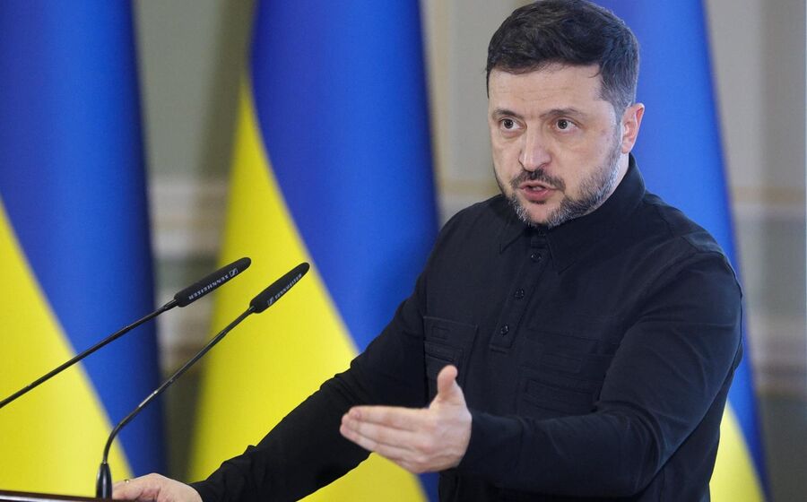 Zelensky afasta altos funcionários dos serviços de informações na Ucrânia