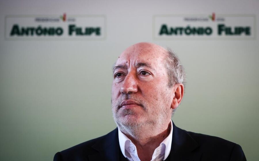 António Filipe, candidato do PCP, defende direitos do trabalho