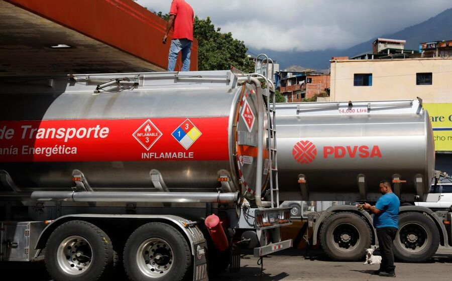 Receitas do crude venezuelano serão controladas pelos EUA