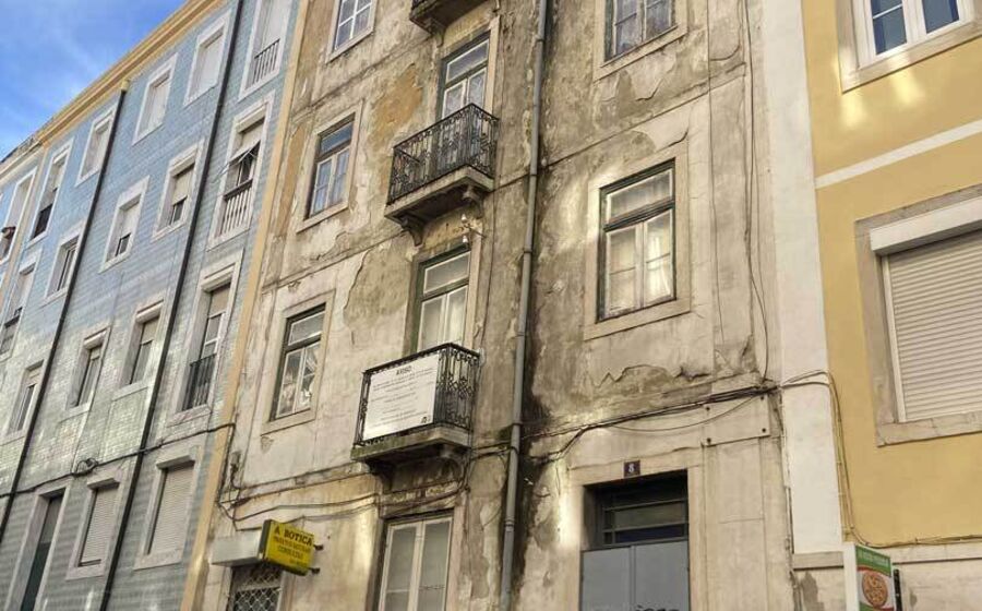 Prédio com quatro andares em Arroios tem o valor-base mais elevado: 1,12 milhões de euros.