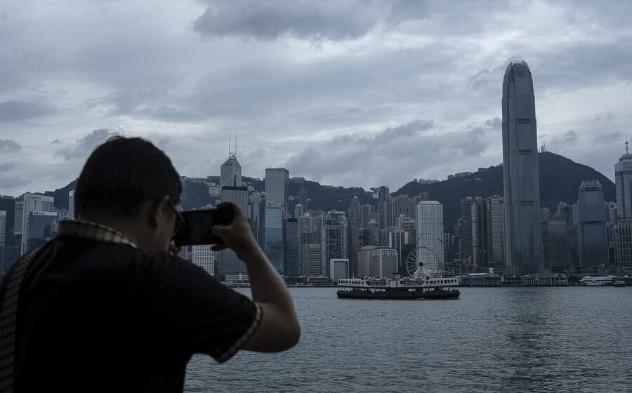 Hong Kong, Liechtenstein e Uruguai saíram da 'lista negra' a 1 de janeiro de 2026.