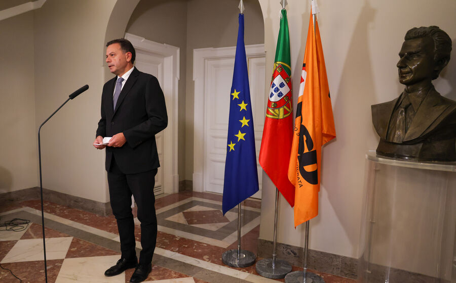 Com Marques Mendes fora do baralho, Montenegro anunciou que não irá apoiar nenhum dos candidatos que passaram à segunda volta.