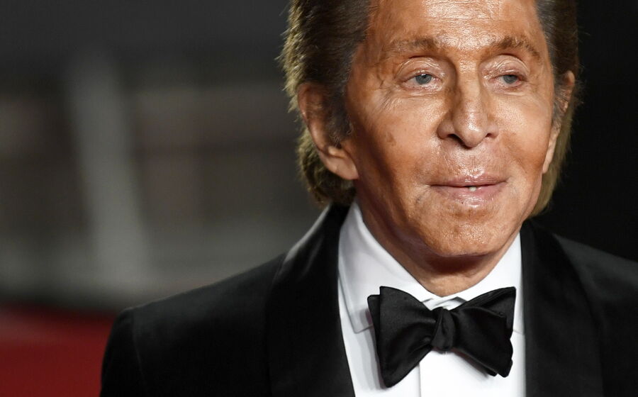 Valentino Garavani, fundador da marca Valentino, faleceu aos 93 anos