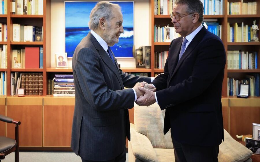 Ramalho Eanes manifestou hoje o seu apoio a António José Seguro