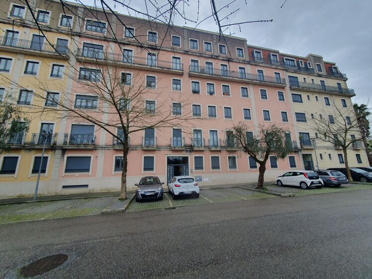 Apartamento em Gaia em leilão online por um valor mínimo de 276 mil euros