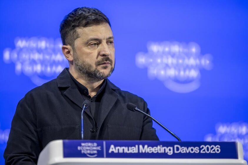 Zelensky critica líderes europeus em Davos por inação face à Rússia
