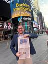 Trump é notícia no The Wall Street Journal, na Times Square