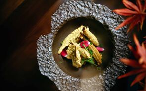 Jantar especial no Oven com sabores da Índia e Nepal, recomendado pelo Guia Michelin
